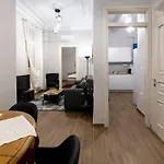 Ad Neoclassical Boutique 2br * Soluň