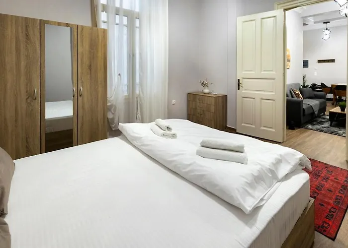 Ad Neoclassical Boutique 2br Lejlighed *