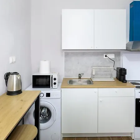 Ad Neoclassical Boutique 2br *